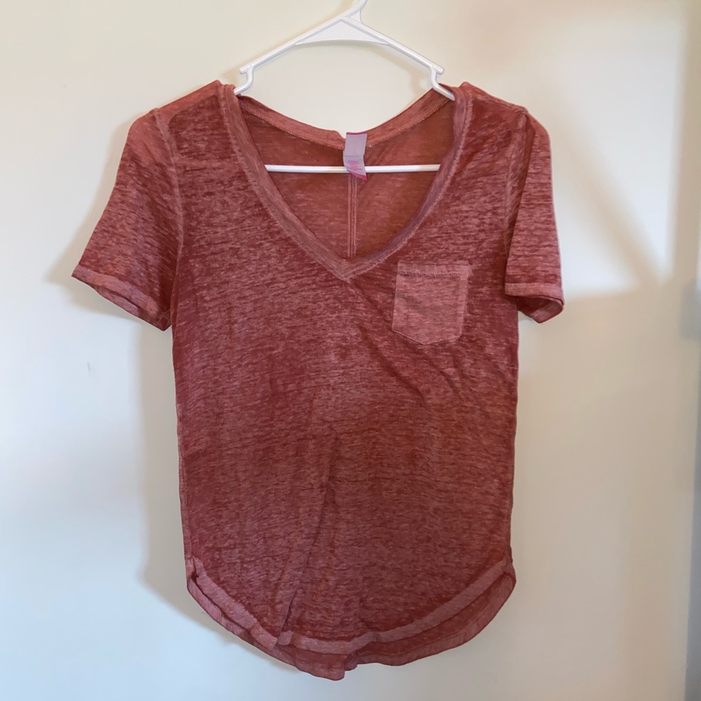 red t-shirt
